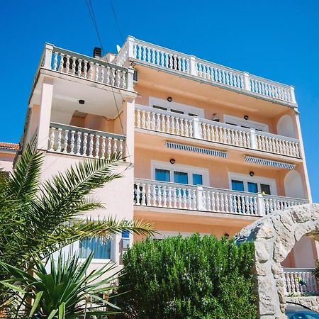 Apartment In Crikvenica 39210 Bagian luar foto