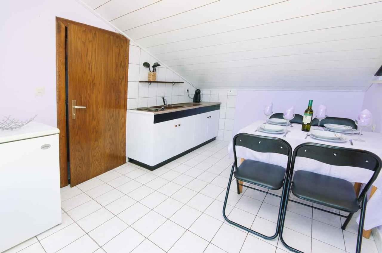 Apartment In Crikvenica 39210 Bagian luar foto