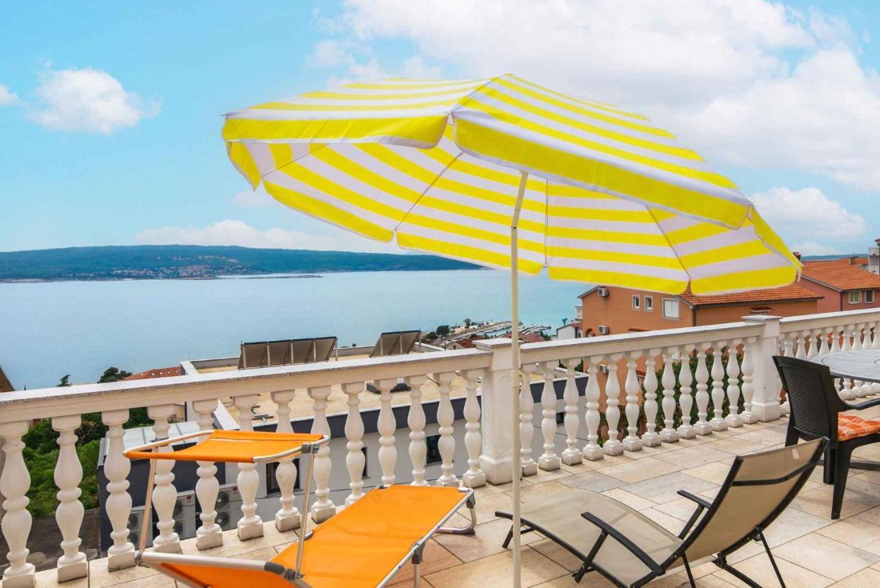 Apartment In Crikvenica 39210 Bagian luar foto