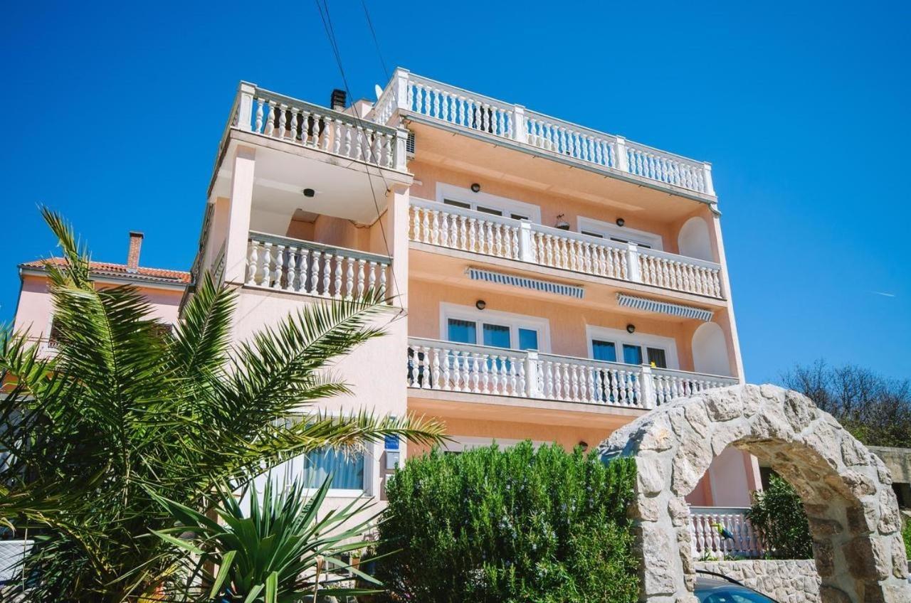 Apartment In Crikvenica 39210 Bagian luar foto